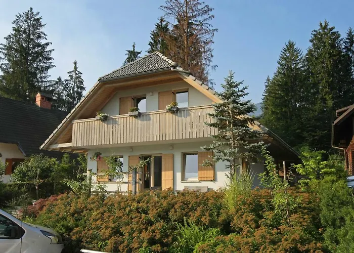 Apartma - Pocitniska Hisa Lodi