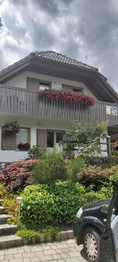 Apartma - Pocitniska Hisa Lodi *