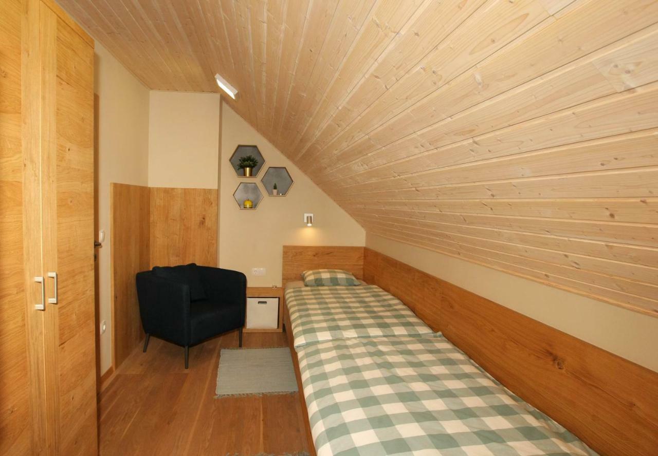Holiday home Apartma - Pocitniska Hisa Lodi *